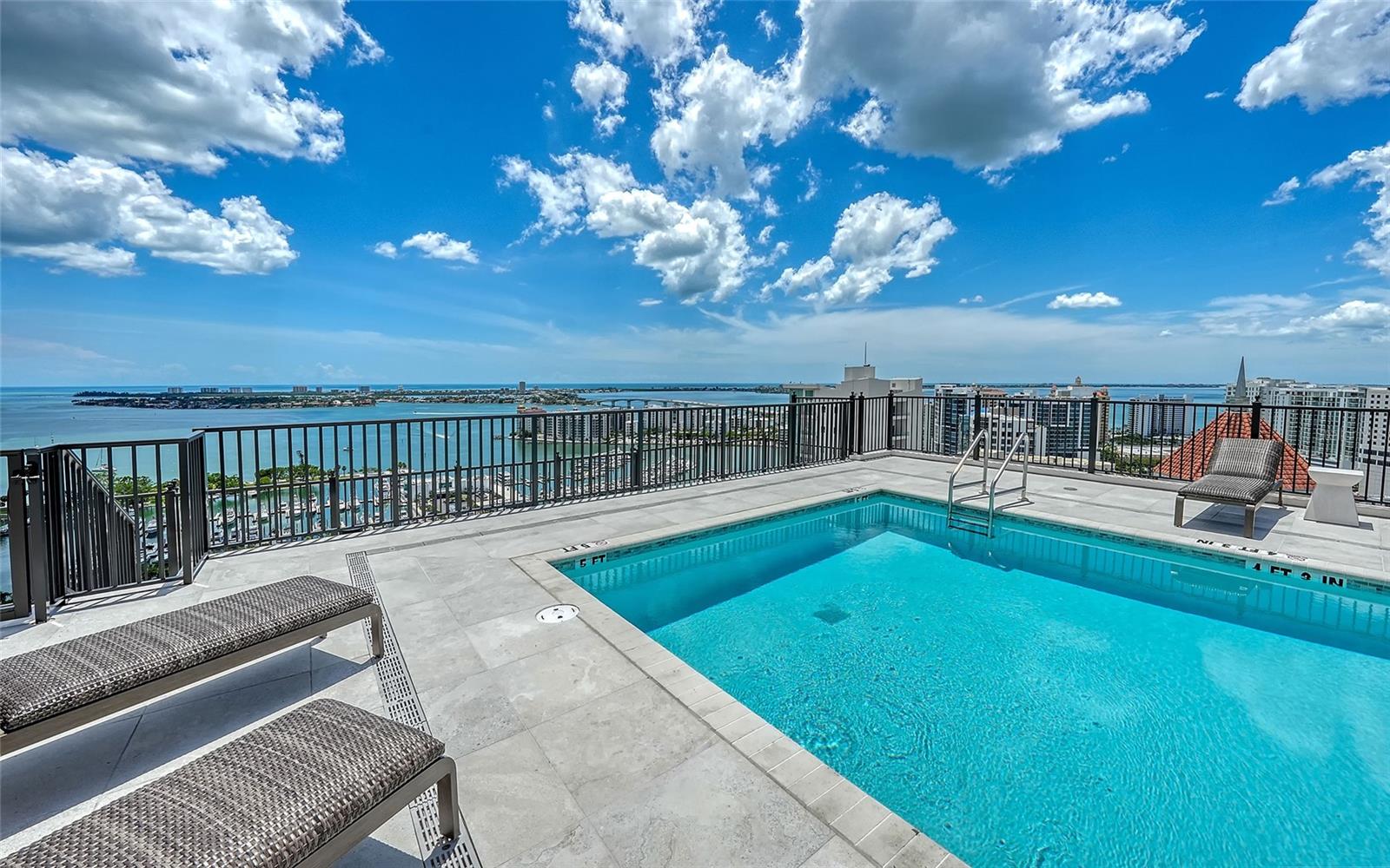33 S PALM AVE #1501, SARASOTA, FL — photo 42