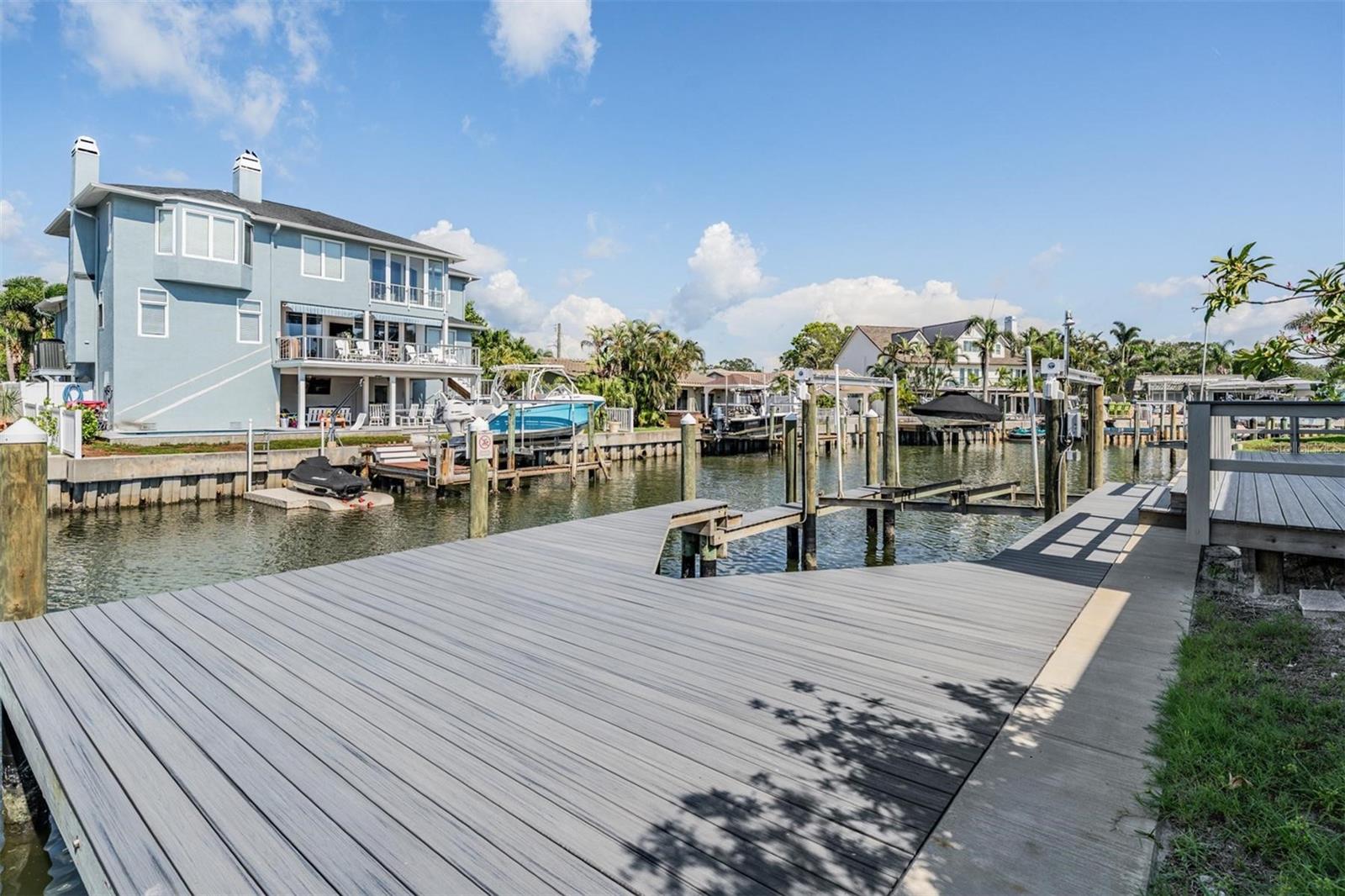 2127 LAGOON DR, DUNEDIN, FL — photo 25