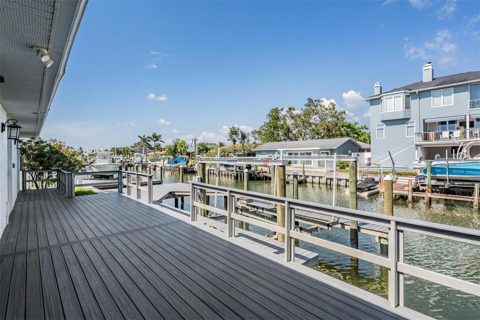 2127 LAGOON DR, DUNEDIN, FL — photo 27