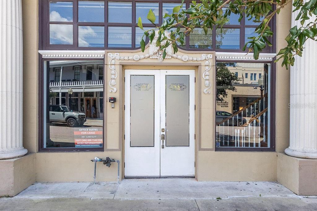 112 W INDIANA AVE #206, DELAND, FL — photo 2