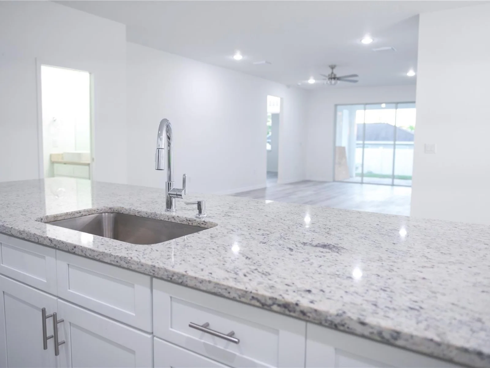 10034 N DARWIN WAY, CITRUS SPRINGS, FL — photo 38