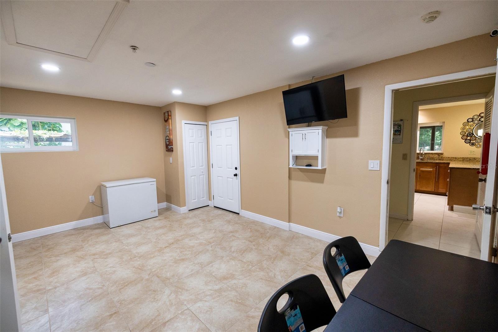 7128 WRENWOOD CIR, TAMPA, FL — photo 6