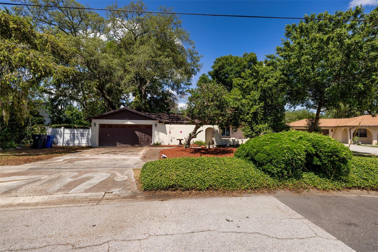 7128 WRENWOOD CIR, TAMPA, FL — photo 20