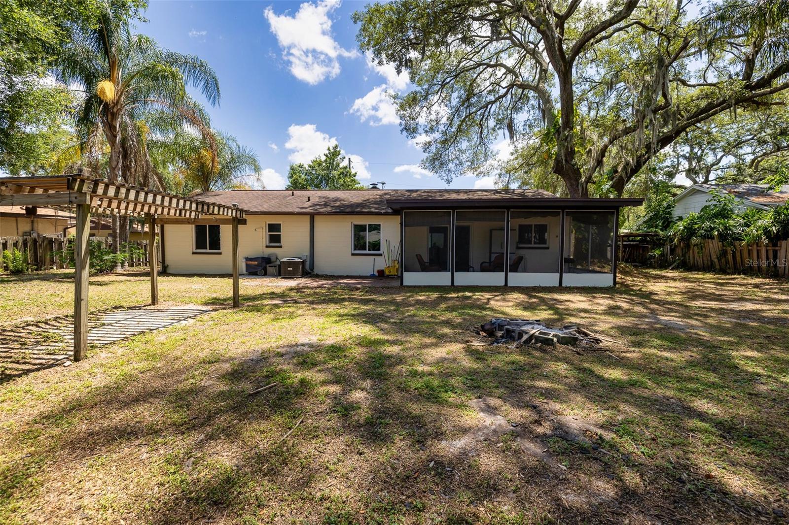 7128 WRENWOOD CIR, TAMPA, FL — photo 27