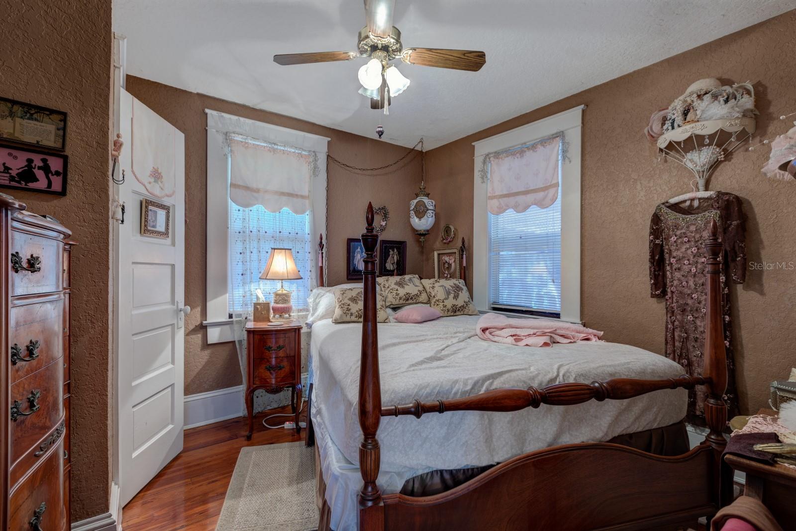401 E 9TH AVE, MOUNT DORA, FL — photo 19
