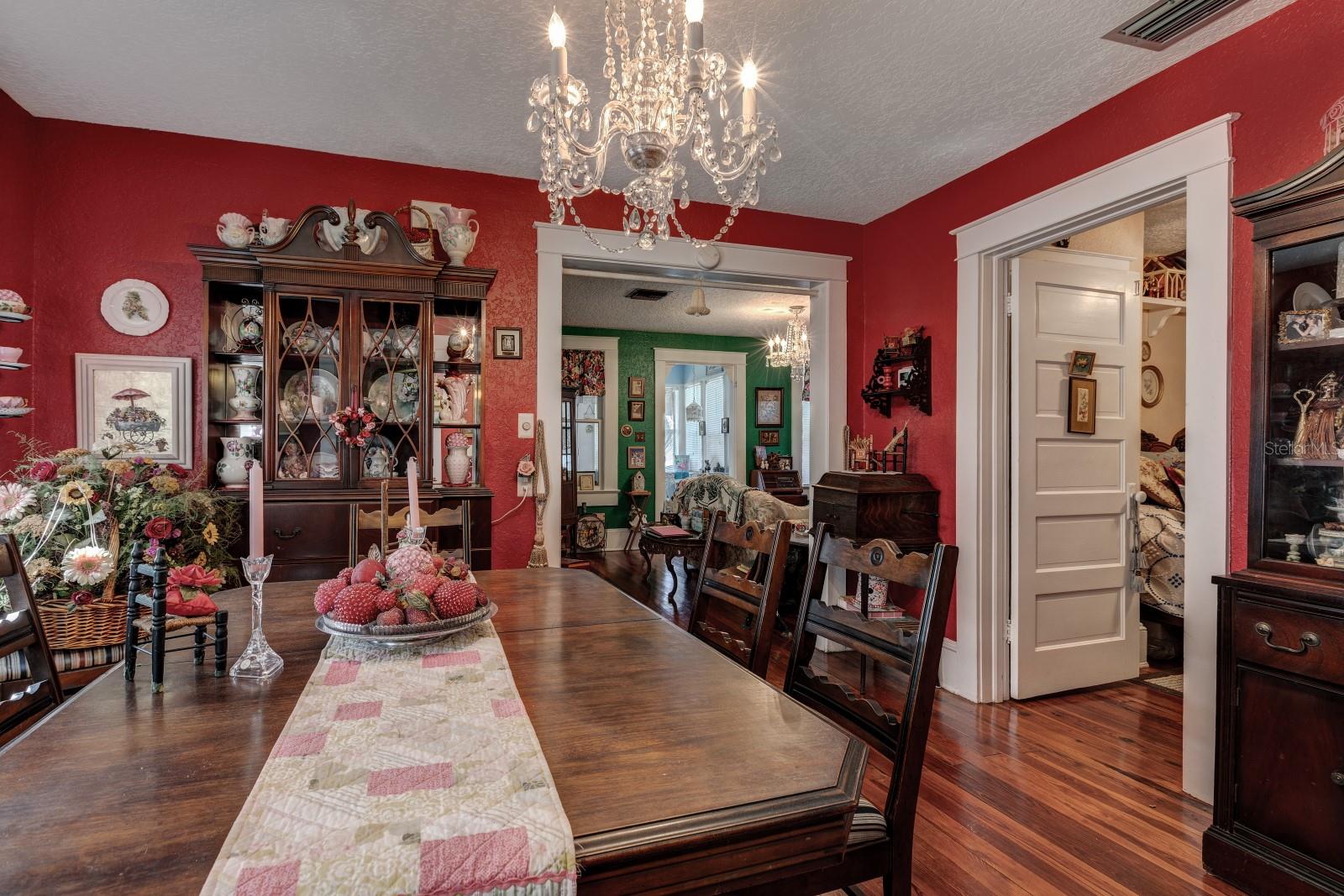 401 E 9TH AVE, MOUNT DORA, FL — photo 22