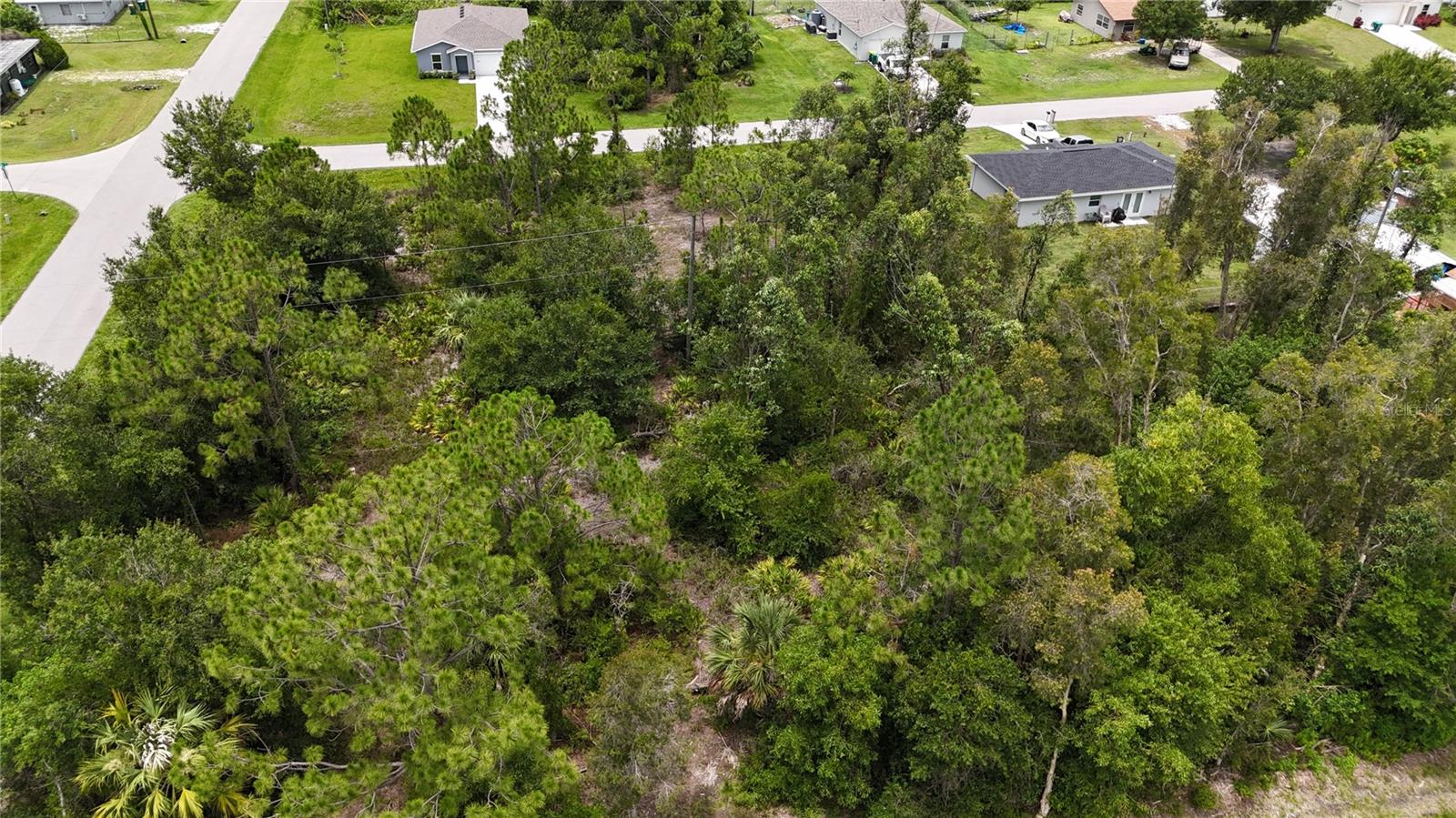 11317 4TH AVE, PUNTA GORDA, FL — photo 3