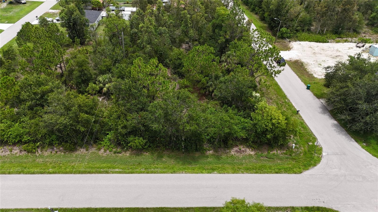 11317 4TH AVE, PUNTA GORDA, FL — photo 2