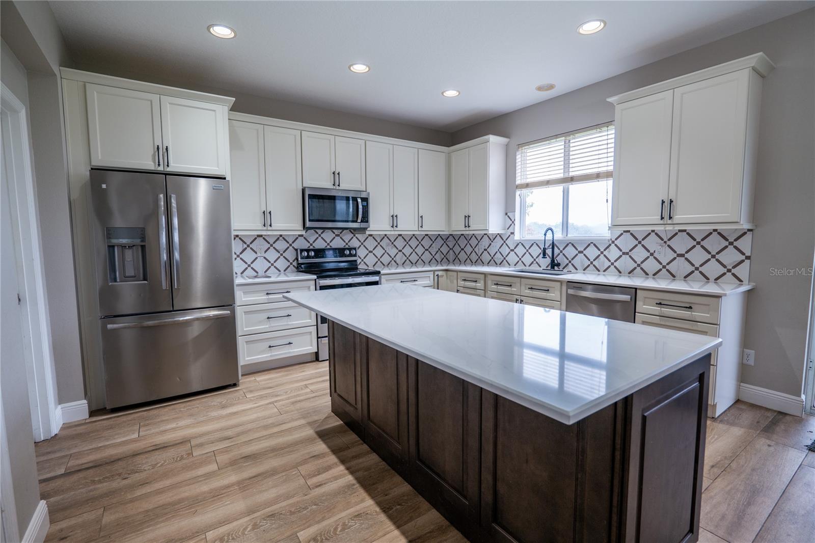 852 N JACKS LAKE RD, CLERMONT, FL — photo 17