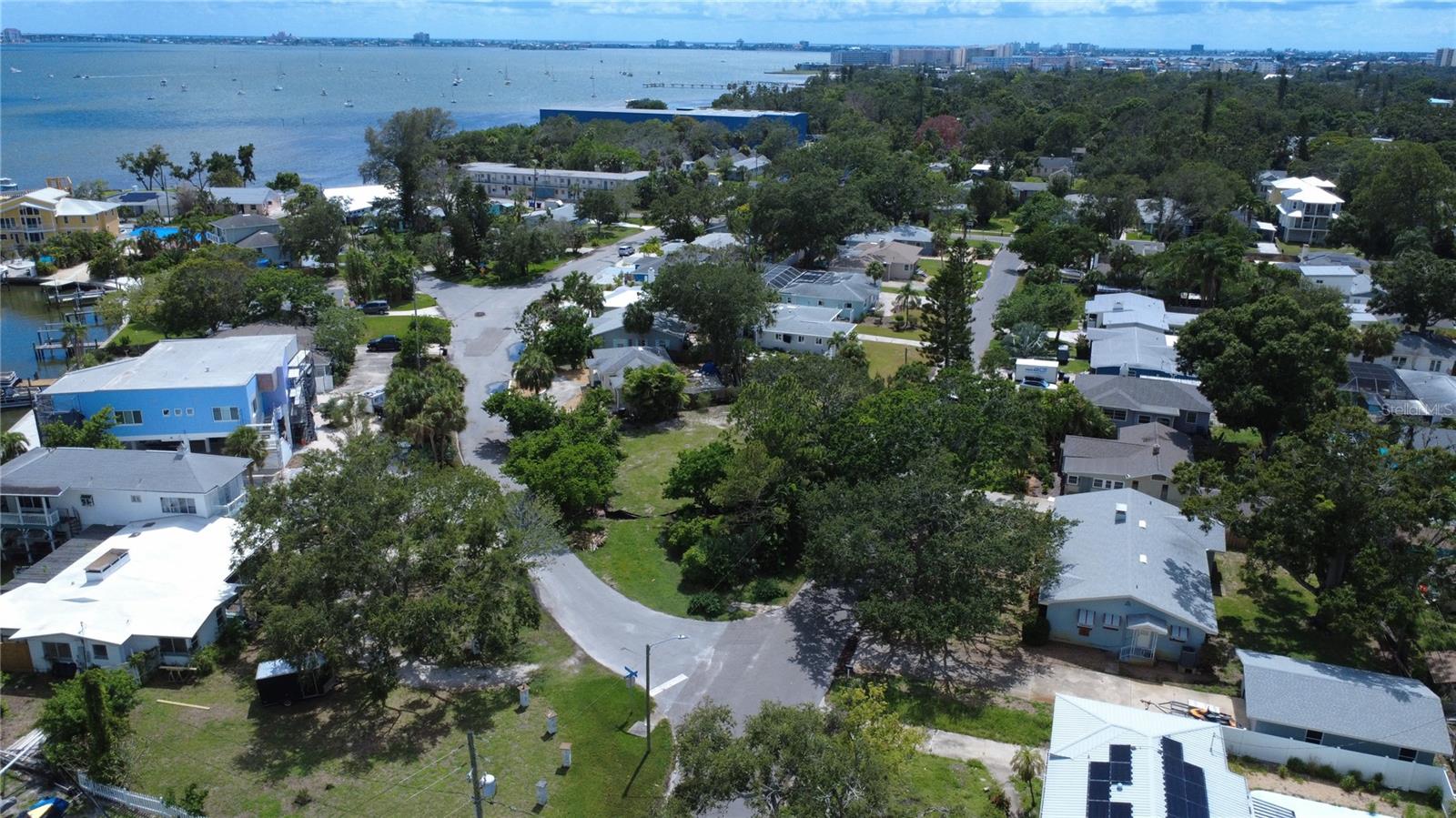 4725 TRADE WINDS DR S, GULFPORT, FL — photo 12