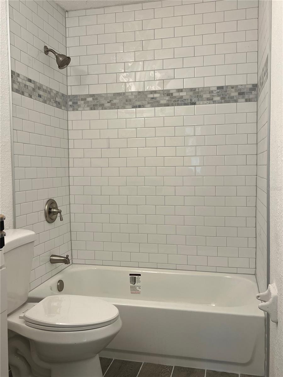 2075 DIXIE AVE, SANFORD, FL — photo 4