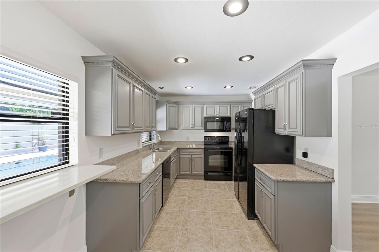 3707 PELICAN LN, ORLANDO, FL — photo 6