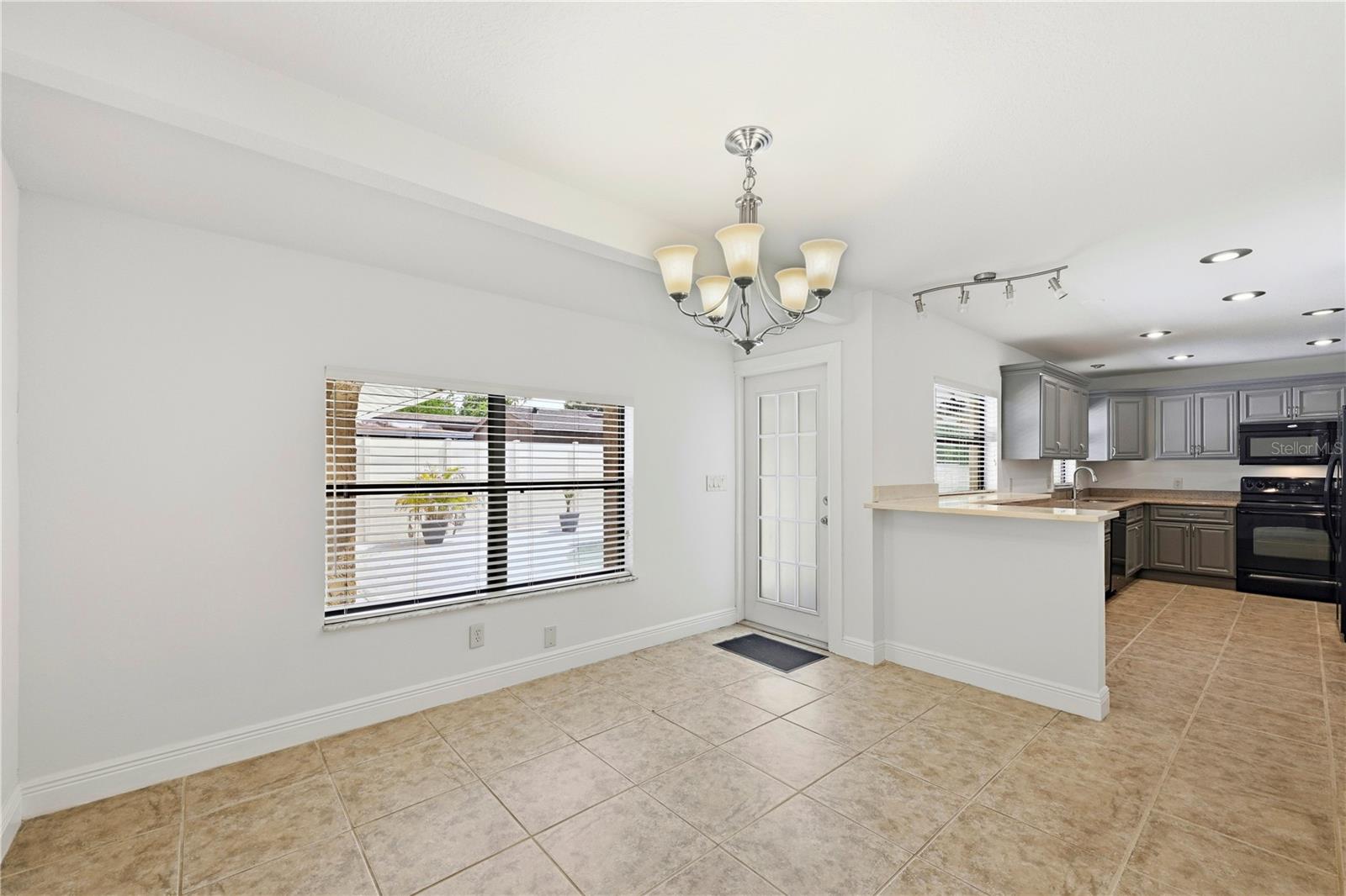 3707 PELICAN LN, ORLANDO, FL — photo 10