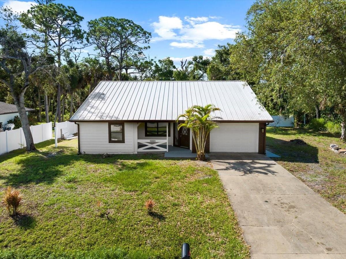 116 HERMES RD, VENICE, FL