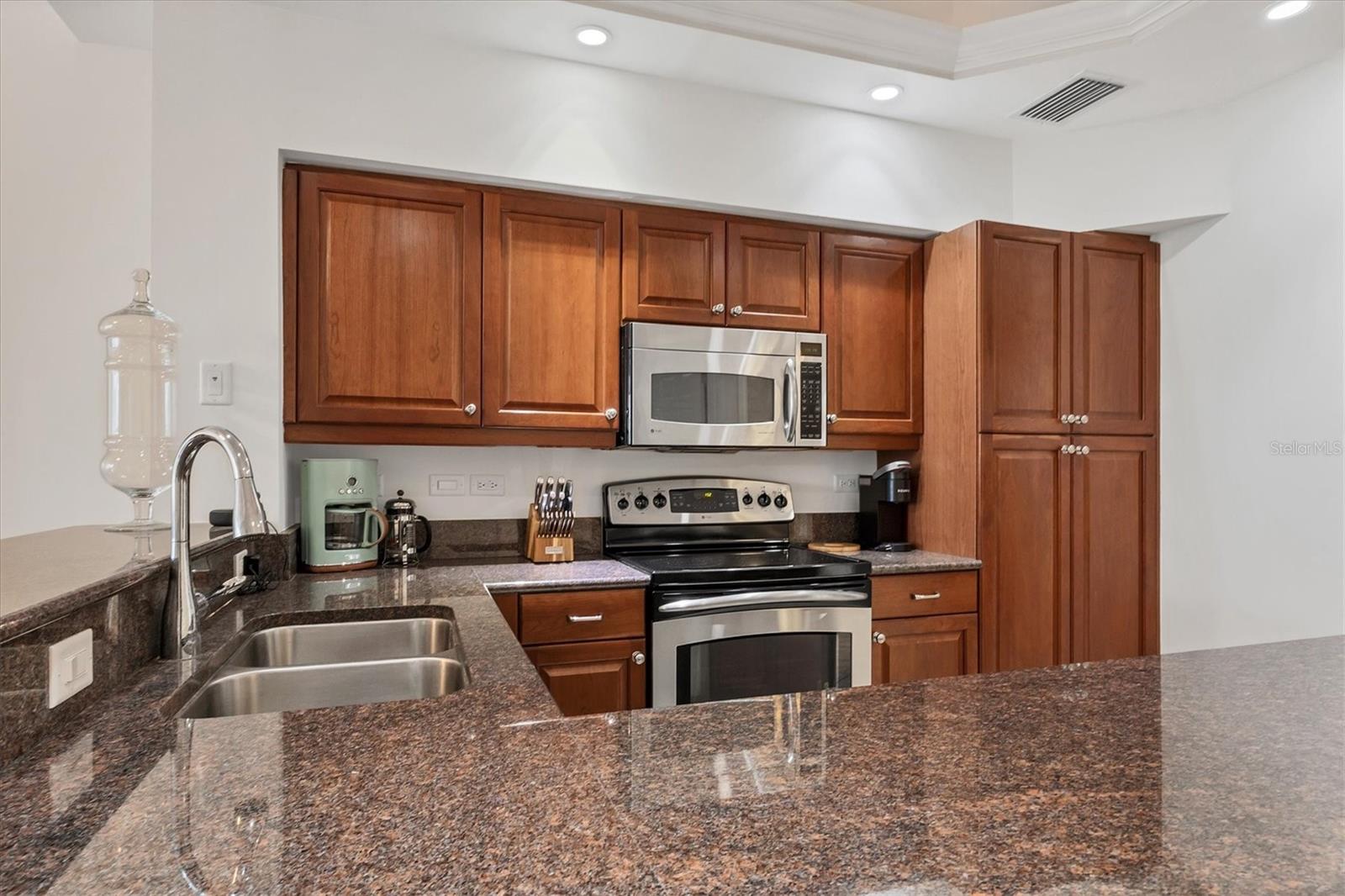 8111 LAKEWOOD MAIN ST #305, LAKEWOOD RANCH, FL — photo 9