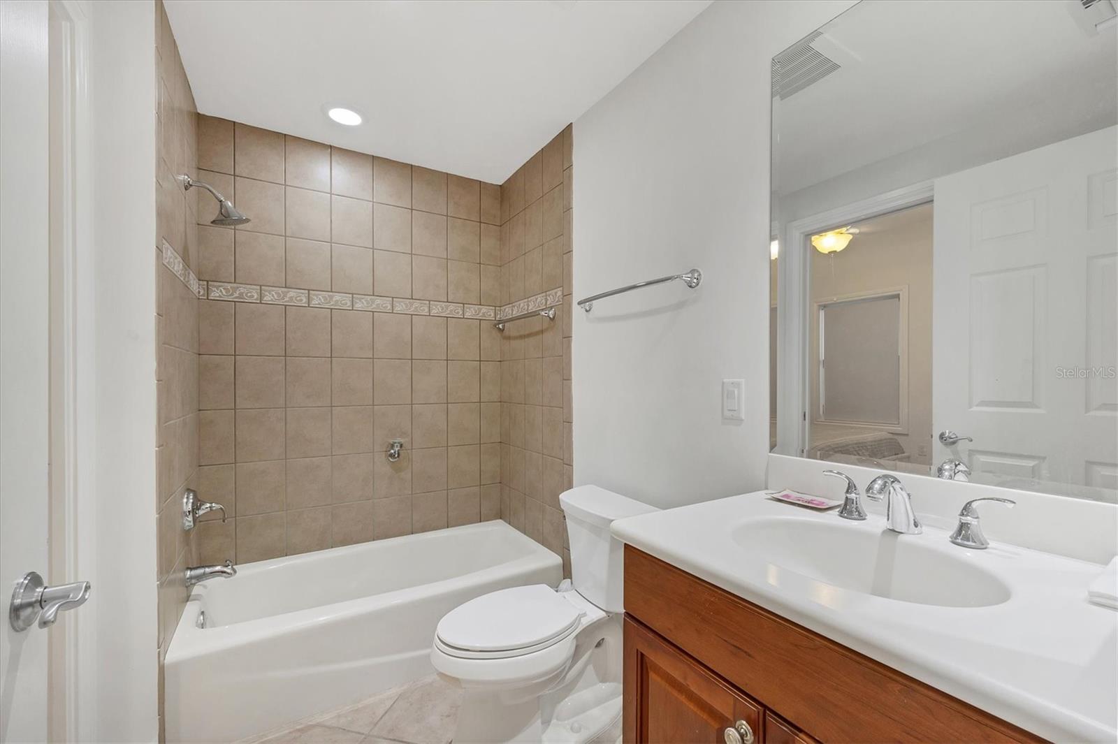 8111 LAKEWOOD MAIN ST #305, LAKEWOOD RANCH, FL — photo 18