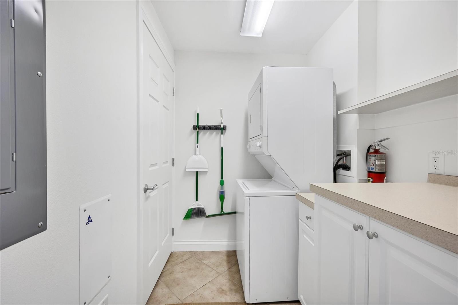 8111 LAKEWOOD MAIN ST #305, LAKEWOOD RANCH, FL — photo 19
