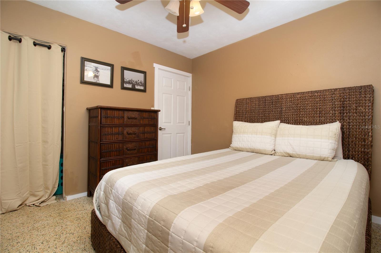 112 119TH AVE, TREASURE ISLAND, FL — photo 32