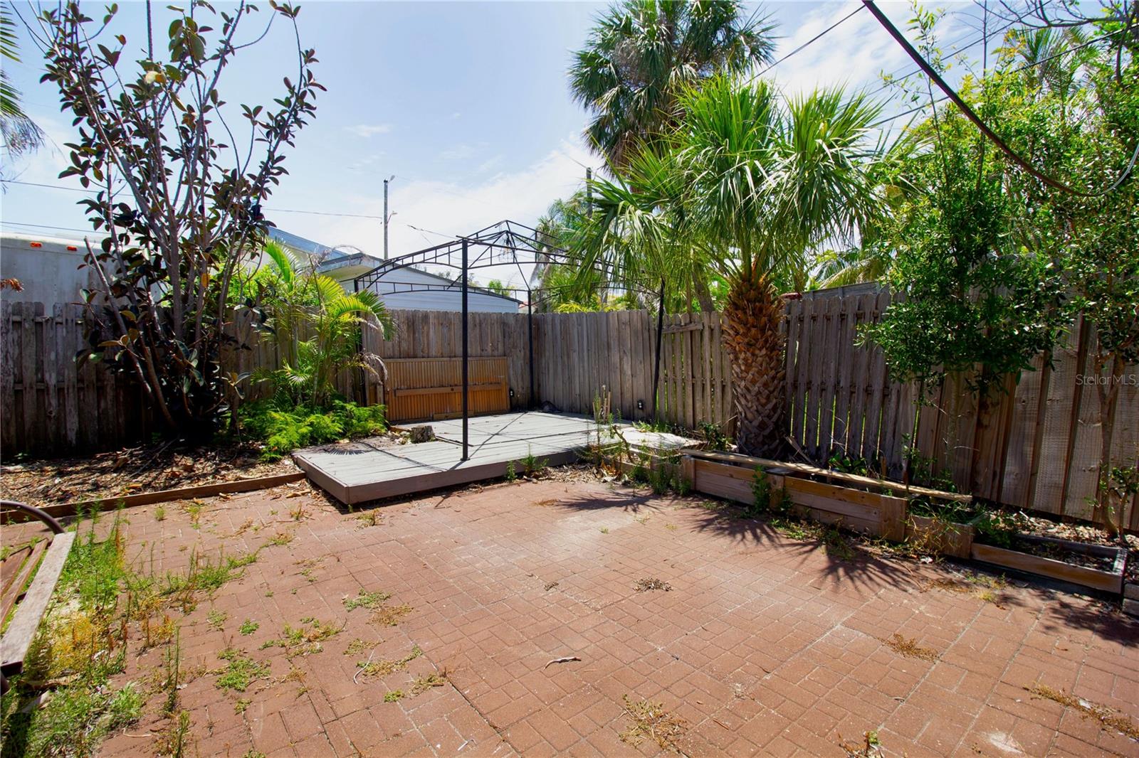 112 119TH AVE, TREASURE ISLAND, FL — photo 41
