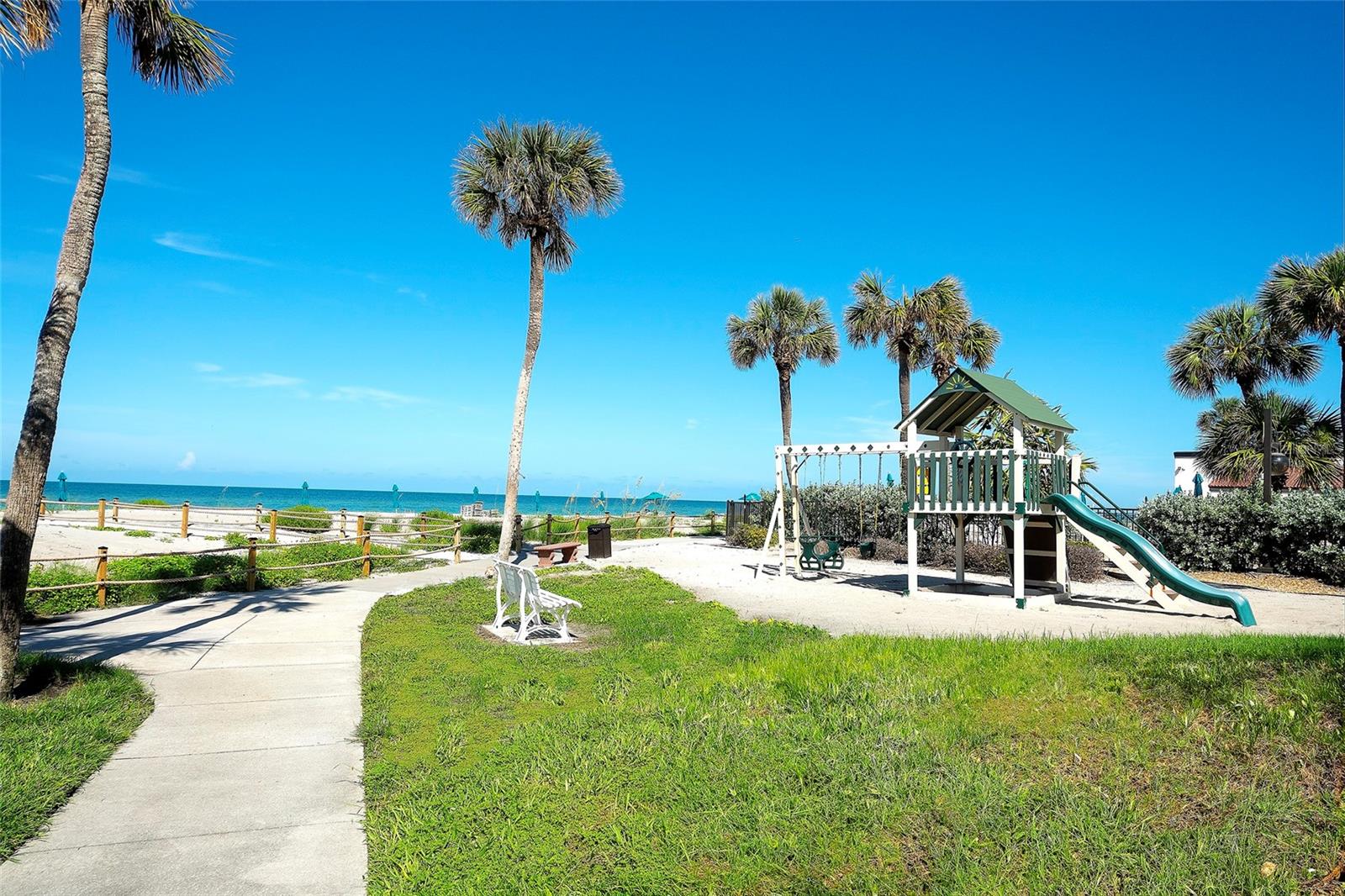 2039 GULF OF MEXICO DR #G3-207, LONGBOAT KEY, FL — photo 33