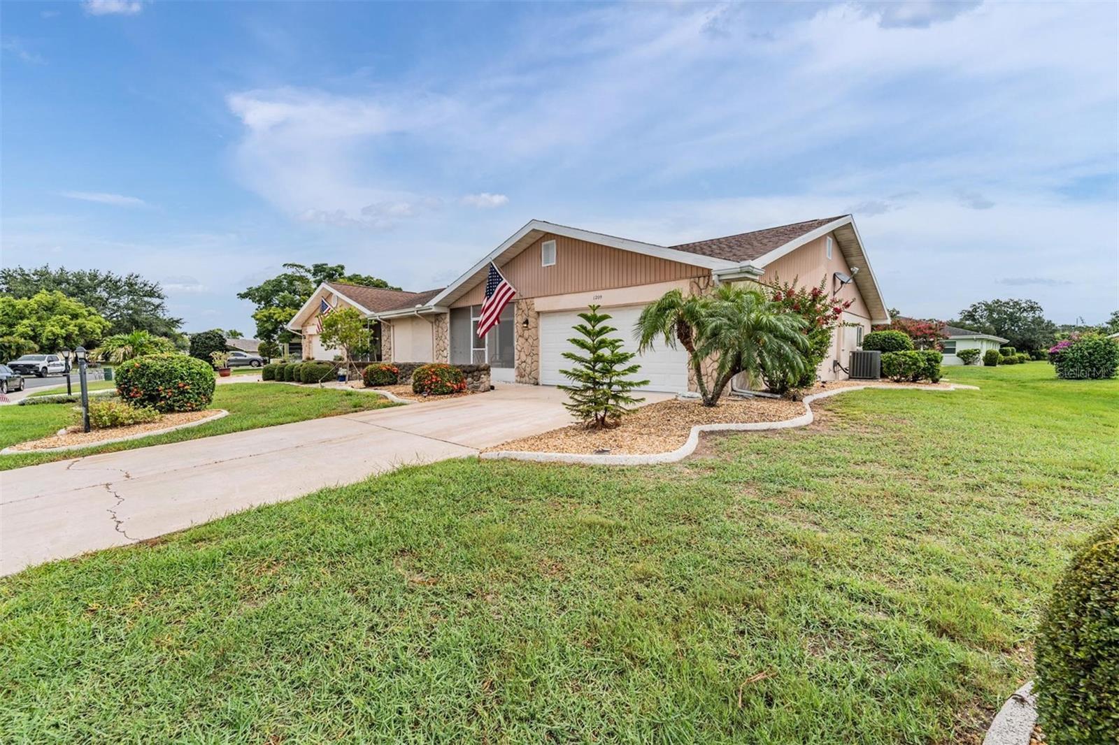 1209 WILD FEATHER LN, SUN CITY CENTER, FL — photo 30