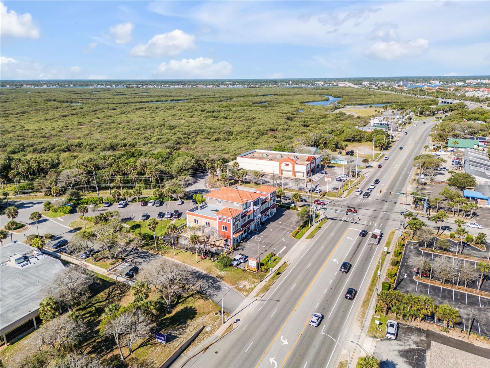 701 E 3RD AVE #4, NEW SMYRNA BEACH, FL — photo 25