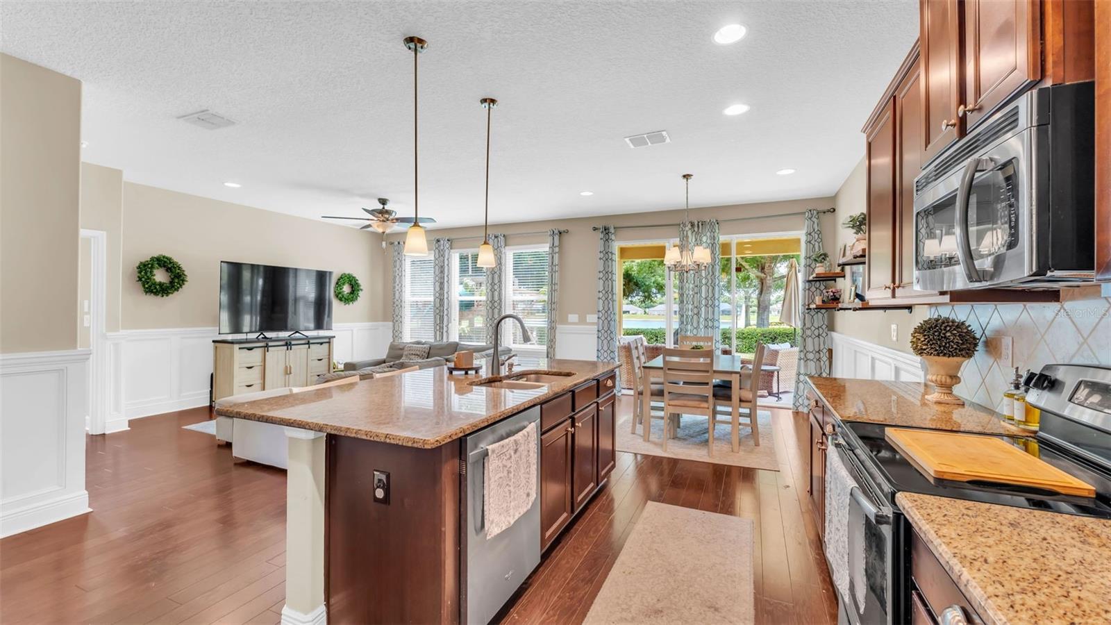132 MAGNETA LOOP, AUBURNDALE, FL — photo 14