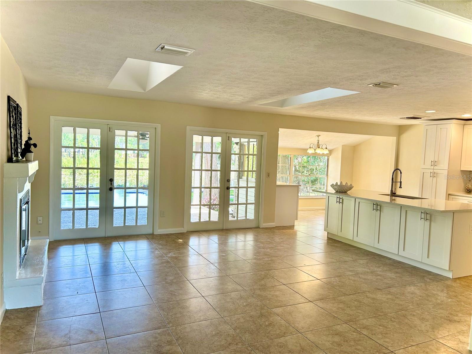 17017 PAULA LN, LUTZ, FL — photo 5