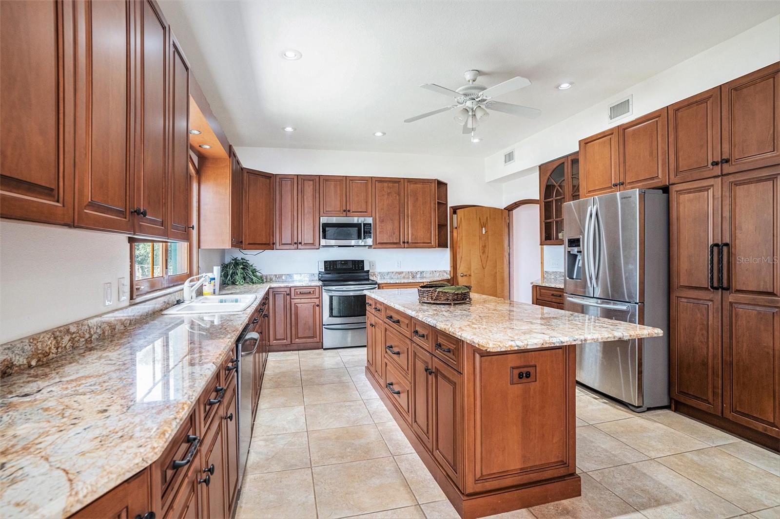 7715 RIVERVIEW DR, RIVERVIEW, FL — photo 13