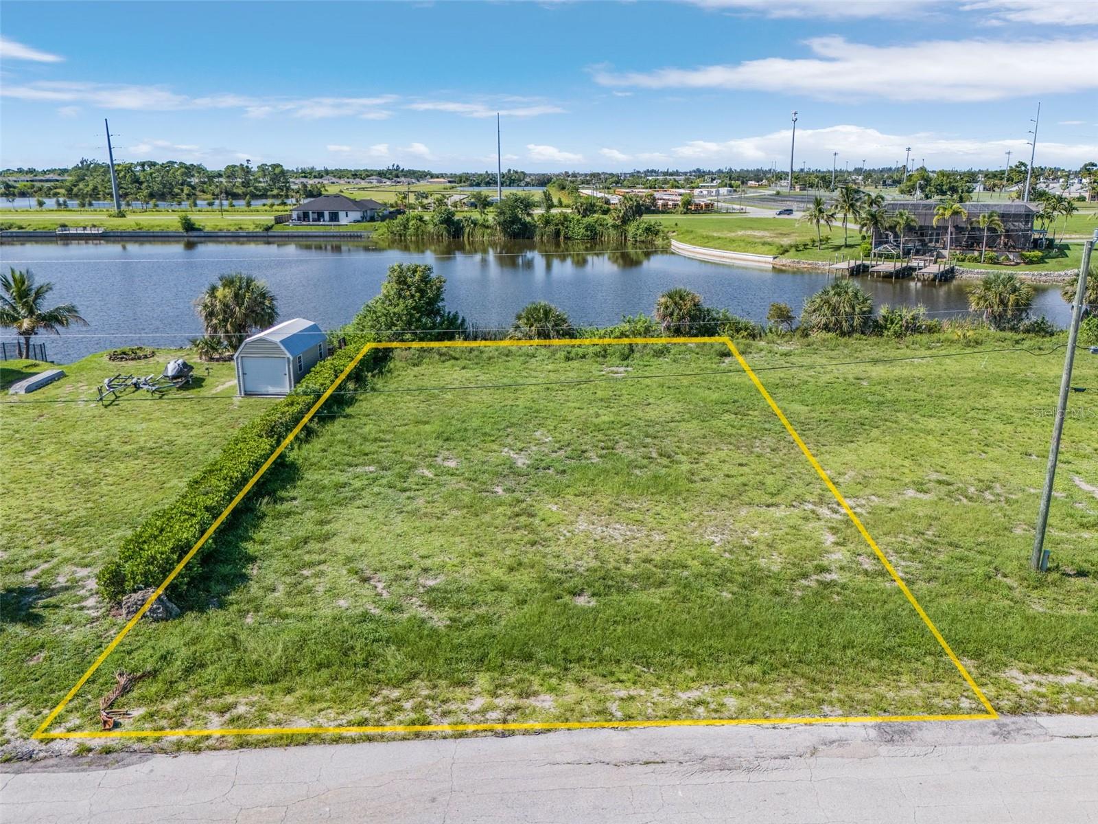 1216 NW 9TH ST, CAPE CORAL, FL — photo 2
