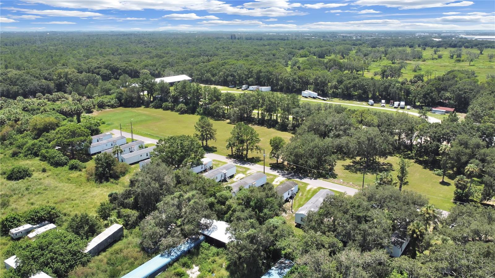 6304 EUGENE ACRES LN, GIBSONTON, FL — photo 4