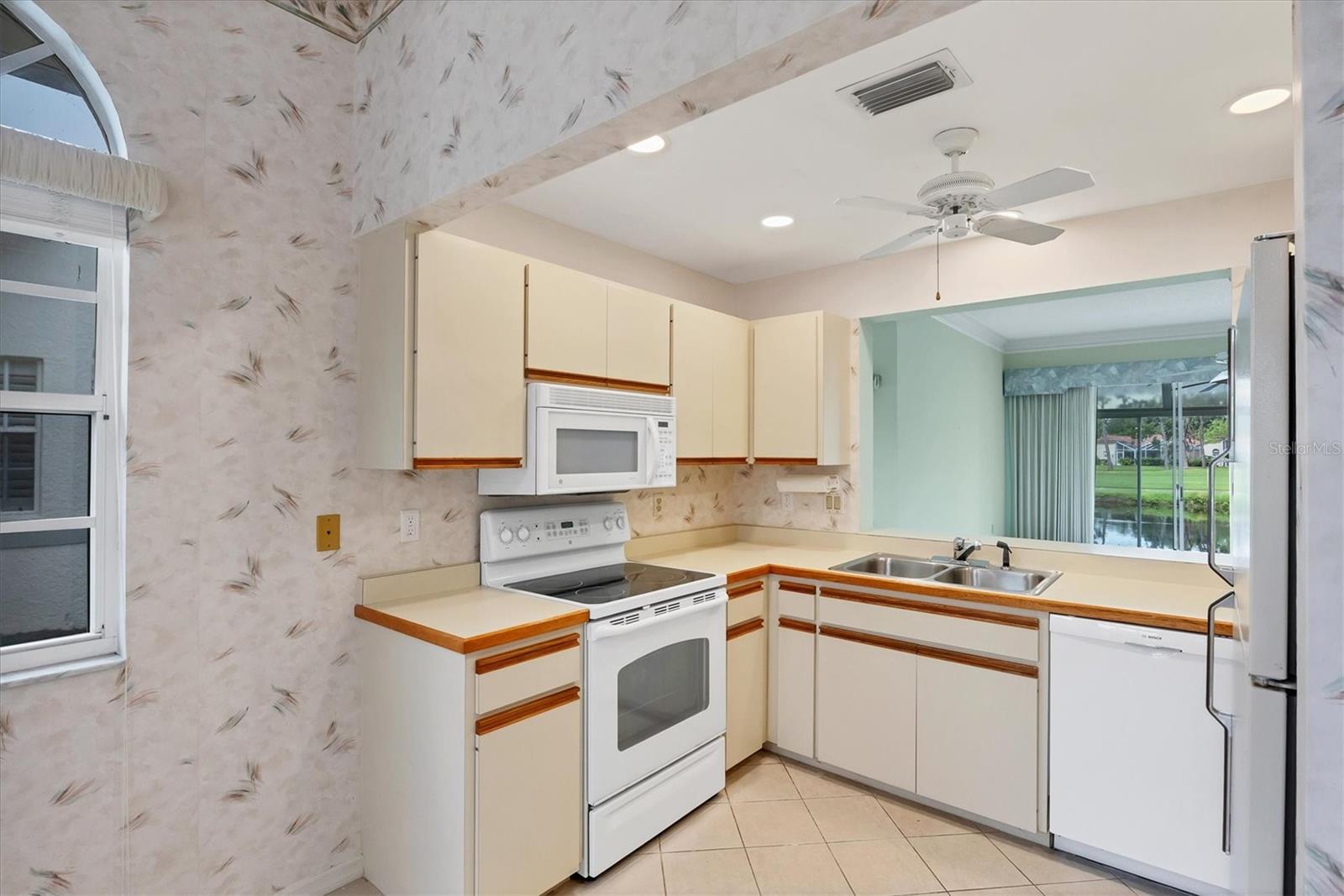 5662 LONG COMMON CIR #8, SARASOTA, FL — photo 18