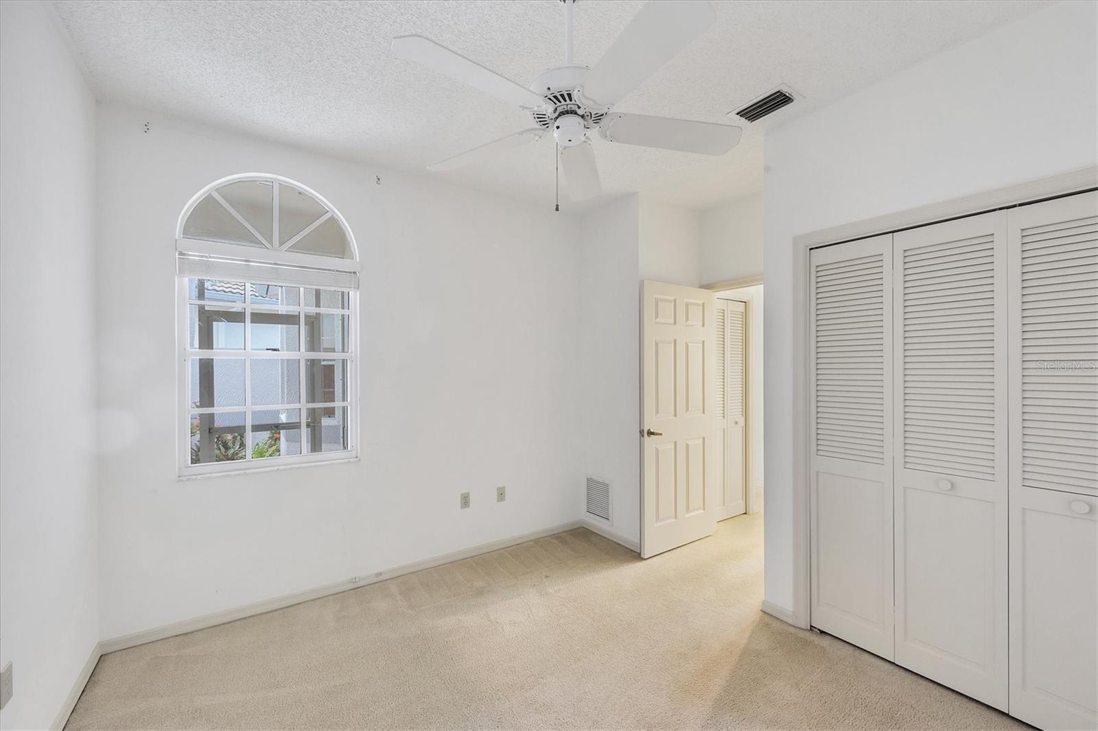 5662 LONG COMMON CIR #8, SARASOTA, FL — photo 32
