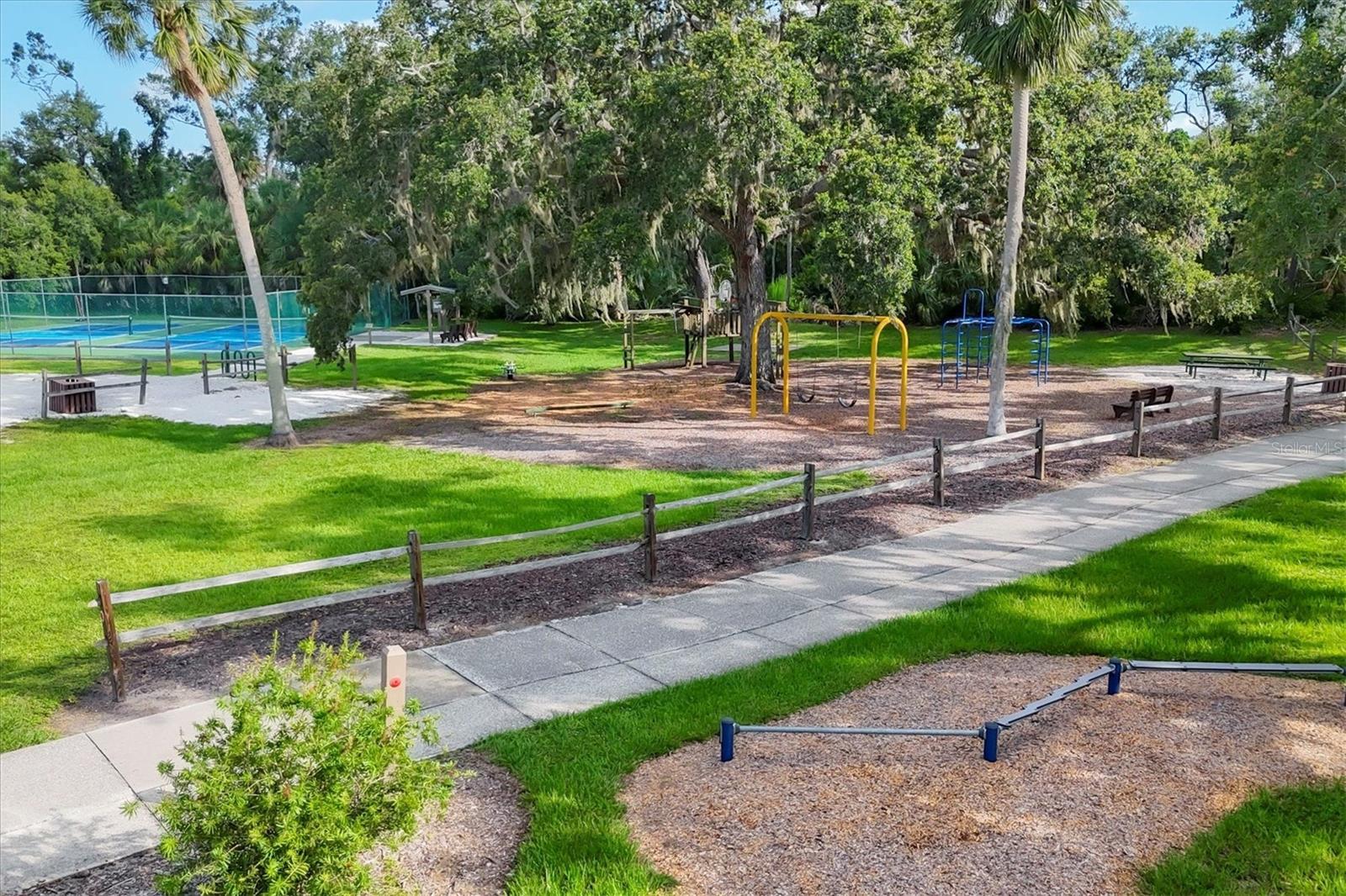 5662 LONG COMMON CIR #8, SARASOTA, FL — photo 85
