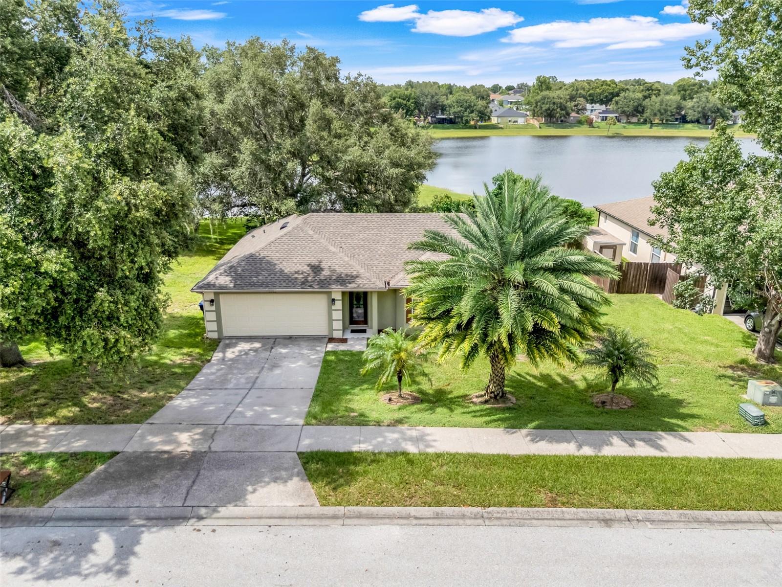 1568 WHOOPING DR, GROVELAND, FL — photo 4
