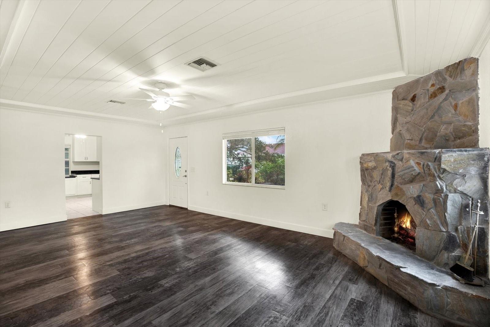102 W NORTH BRANCH RD, RUSKIN, FL — photo 10