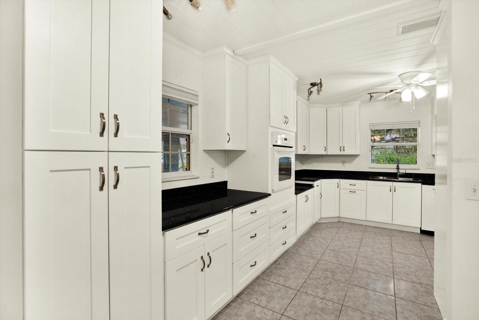 102 W NORTH BRANCH RD, RUSKIN, FL — photo 21