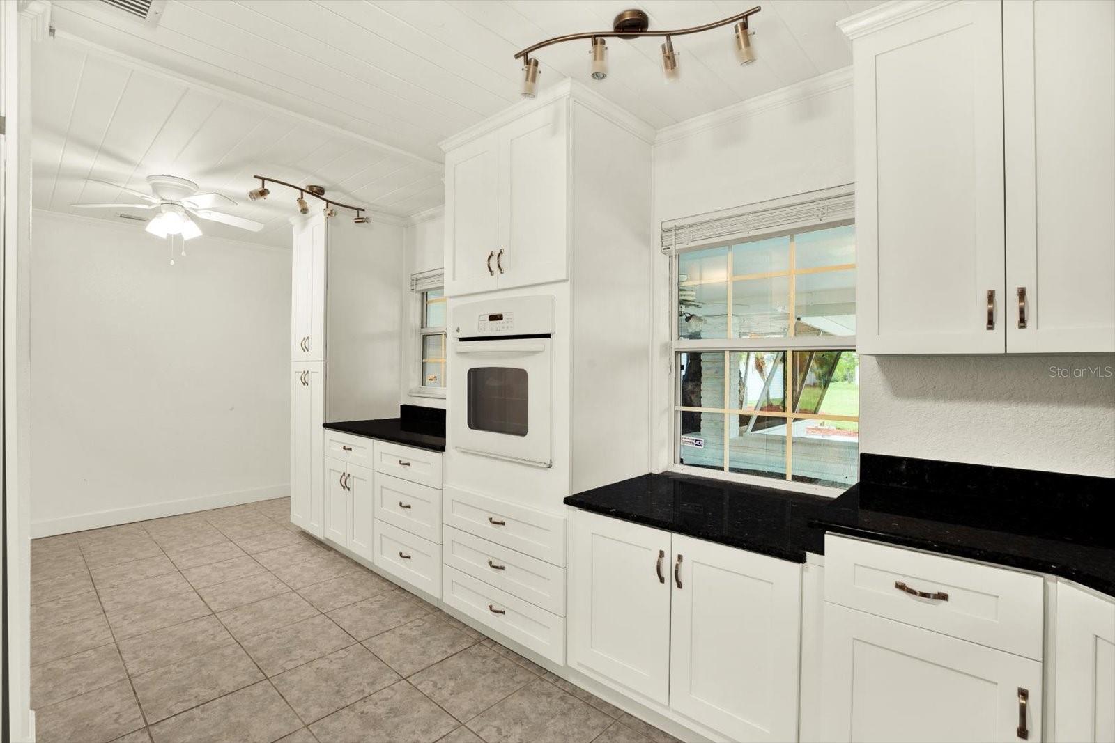 102 W NORTH BRANCH RD, RUSKIN, FL — photo 23