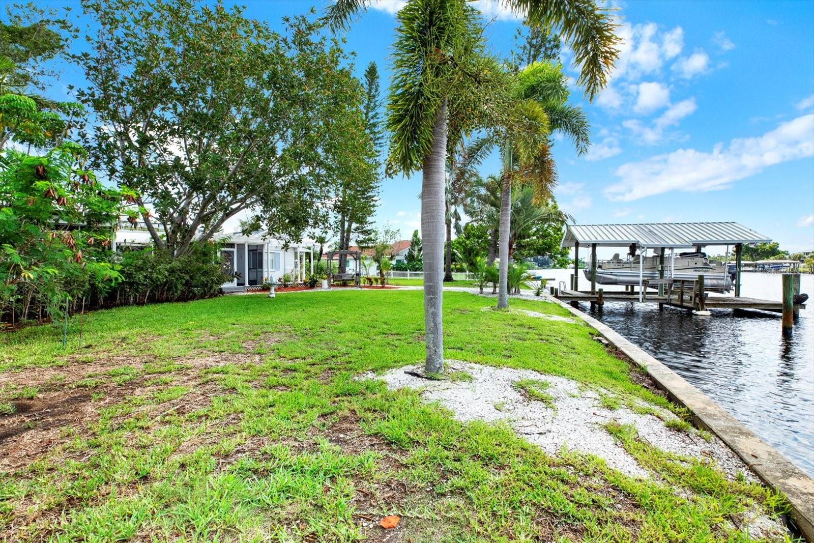 102 W NORTH BRANCH RD, RUSKIN, FL — photo 34