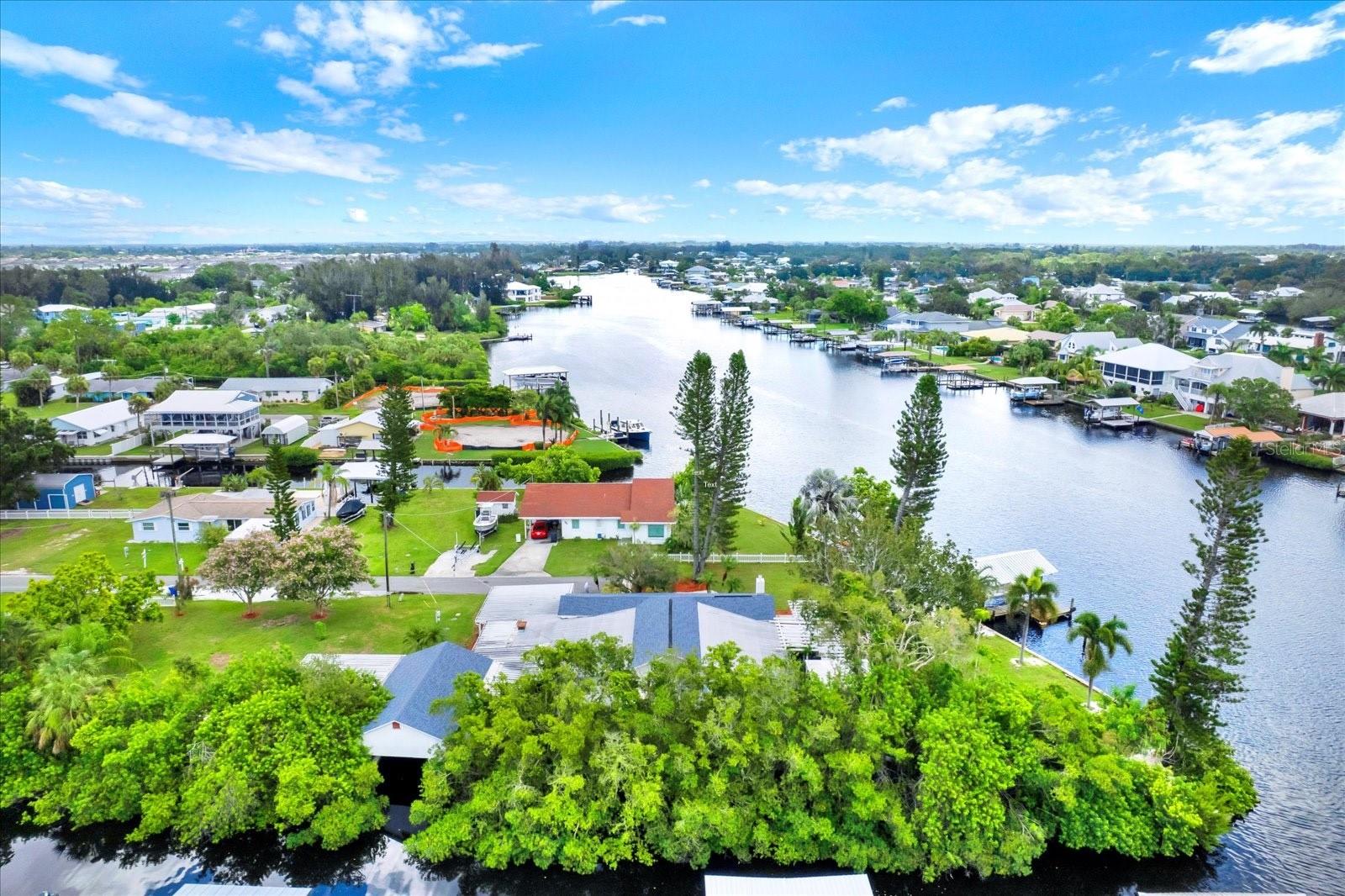102 W NORTH BRANCH RD, RUSKIN, FL — photo 37