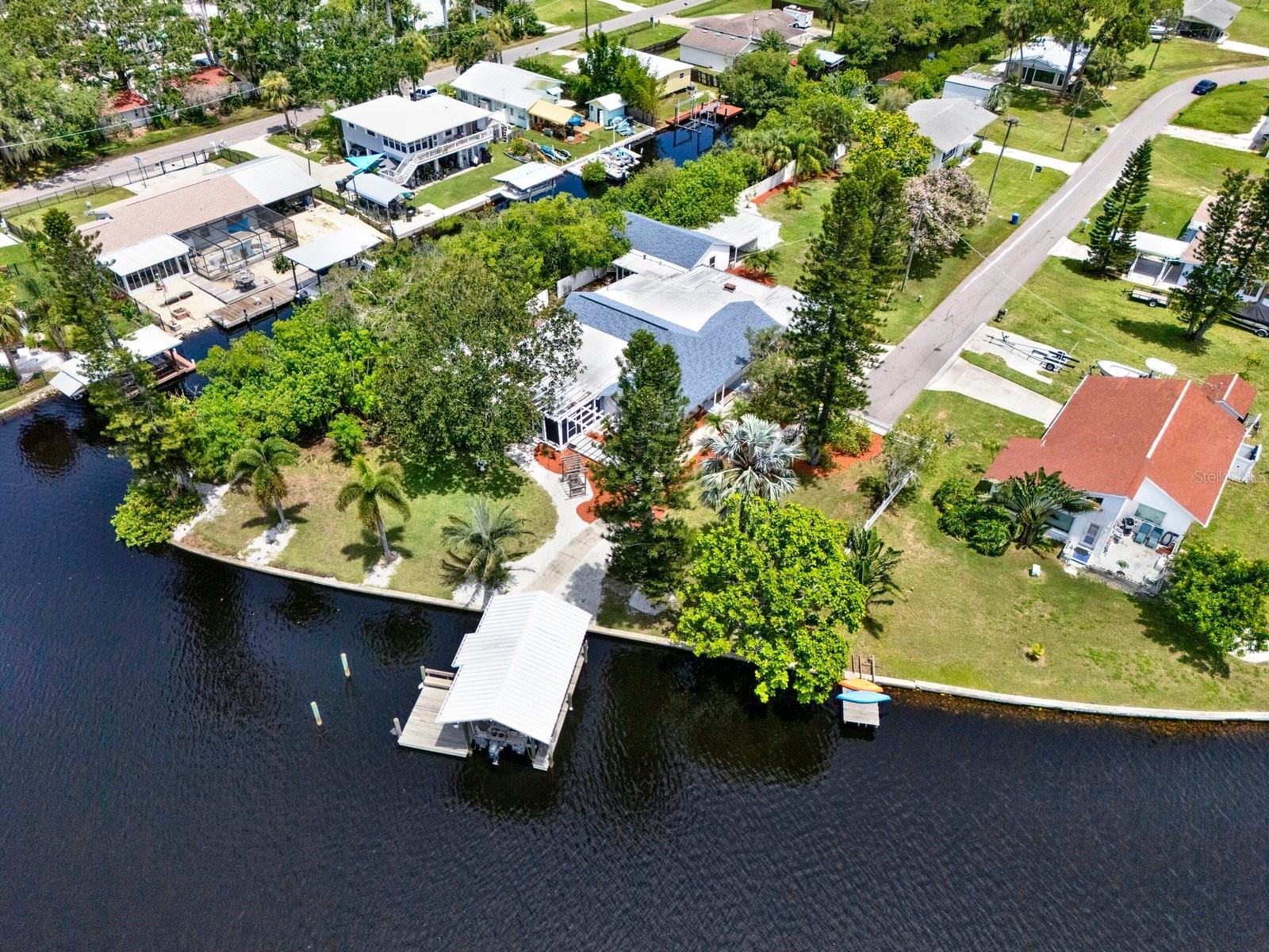 102 W NORTH BRANCH RD, RUSKIN, FL — photo 42