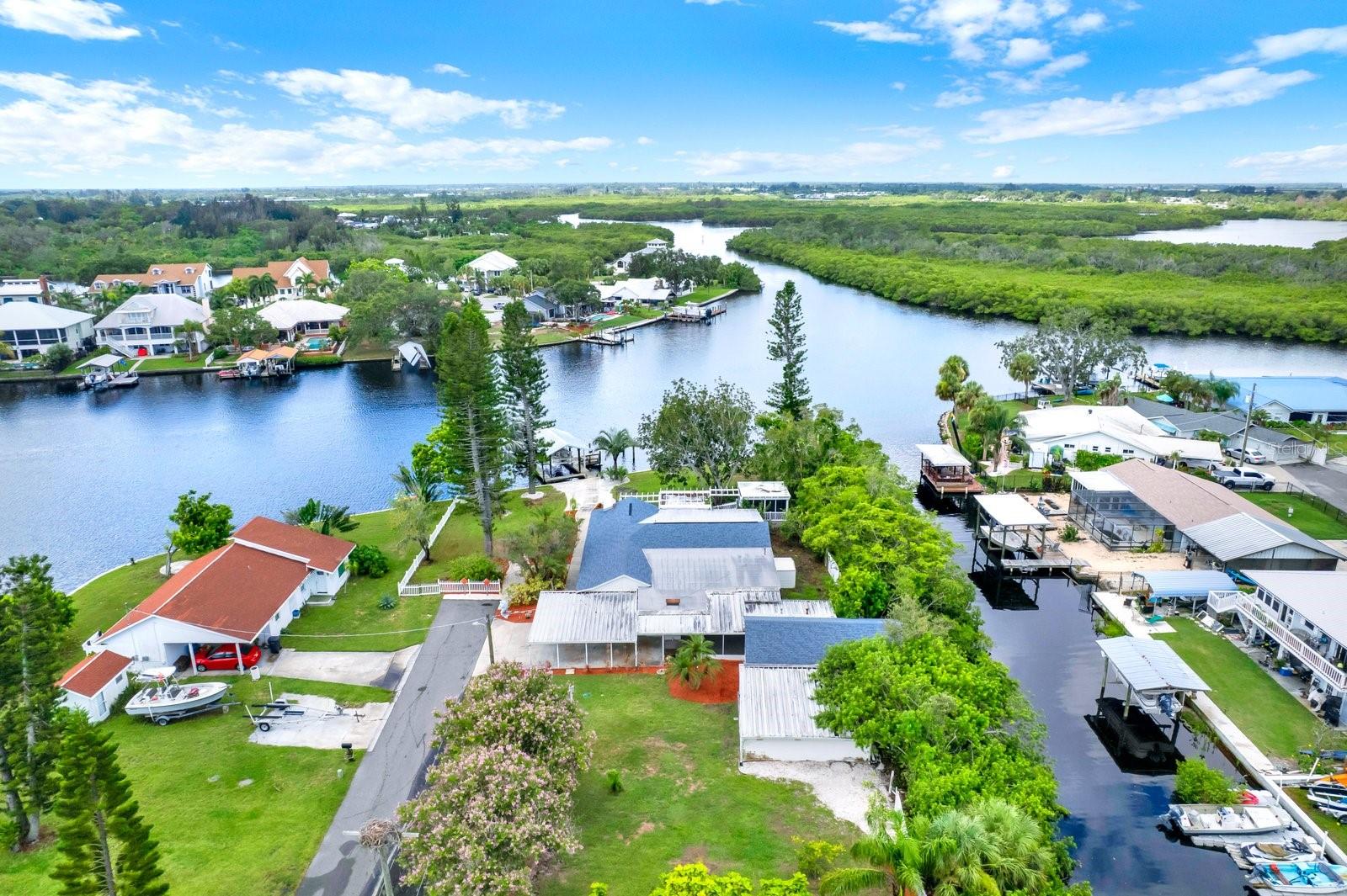 102 W NORTH BRANCH RD, RUSKIN, FL — photo 48
