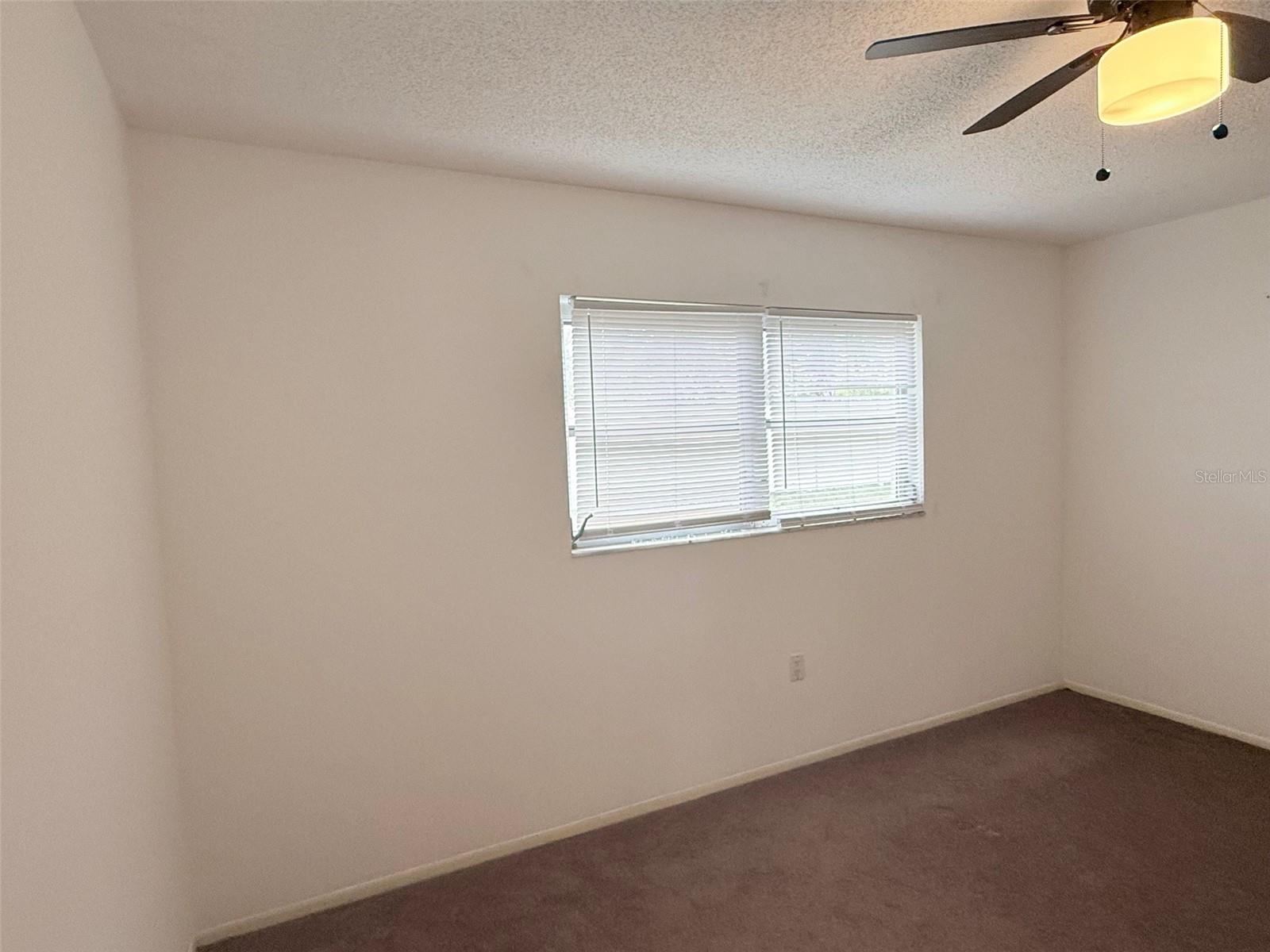 390 301 BLVD W #8D, BRADENTON, FL — photo 15