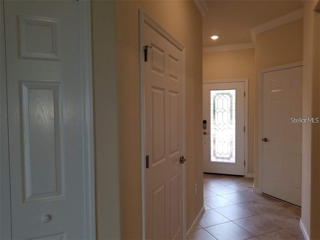 20430 LAGENTE CIR, VENICE, FL — photo 2