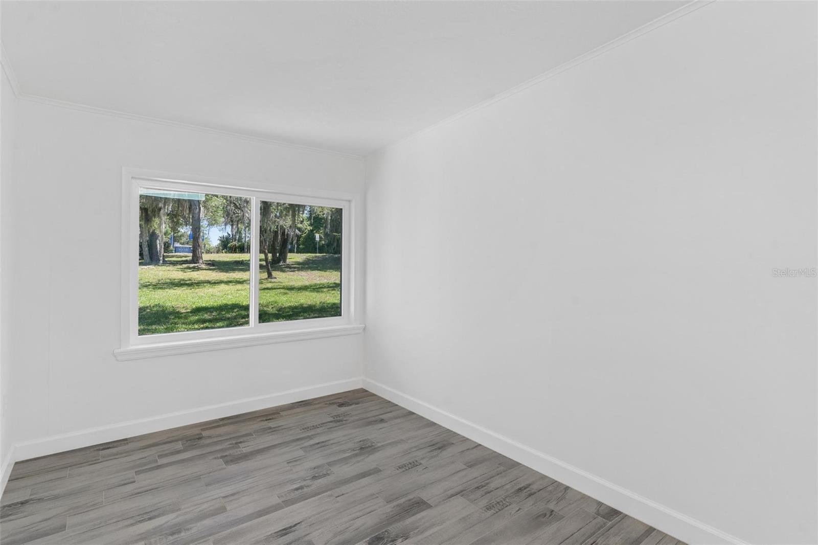109 W LAKEVIEW ST, LADY LAKE, FL — photo 23