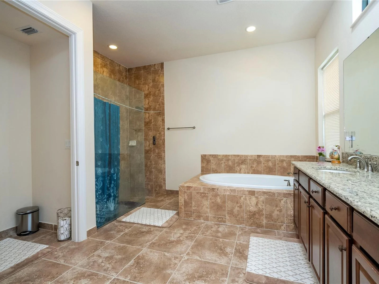 11009 MOBBERLEY CIR, ORLANDO, FL — photo 50