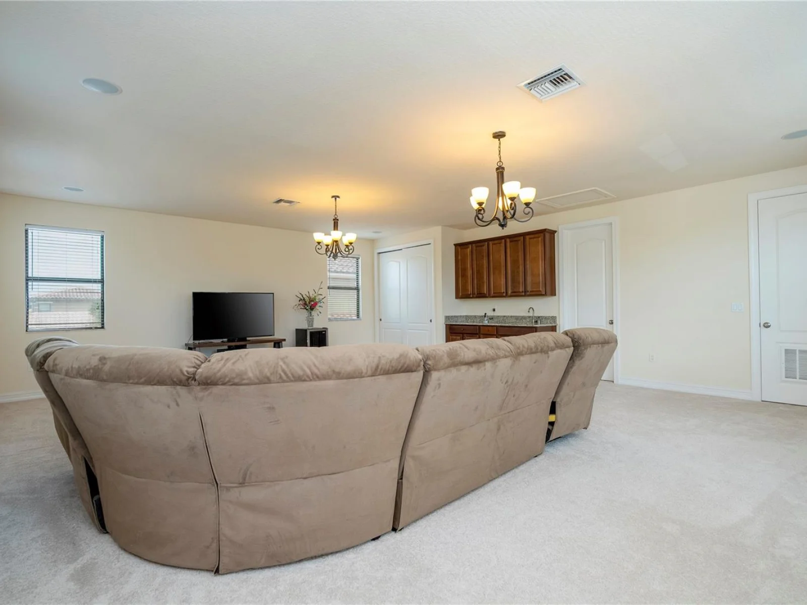 11009 MOBBERLEY CIR, ORLANDO, FL — photo 82