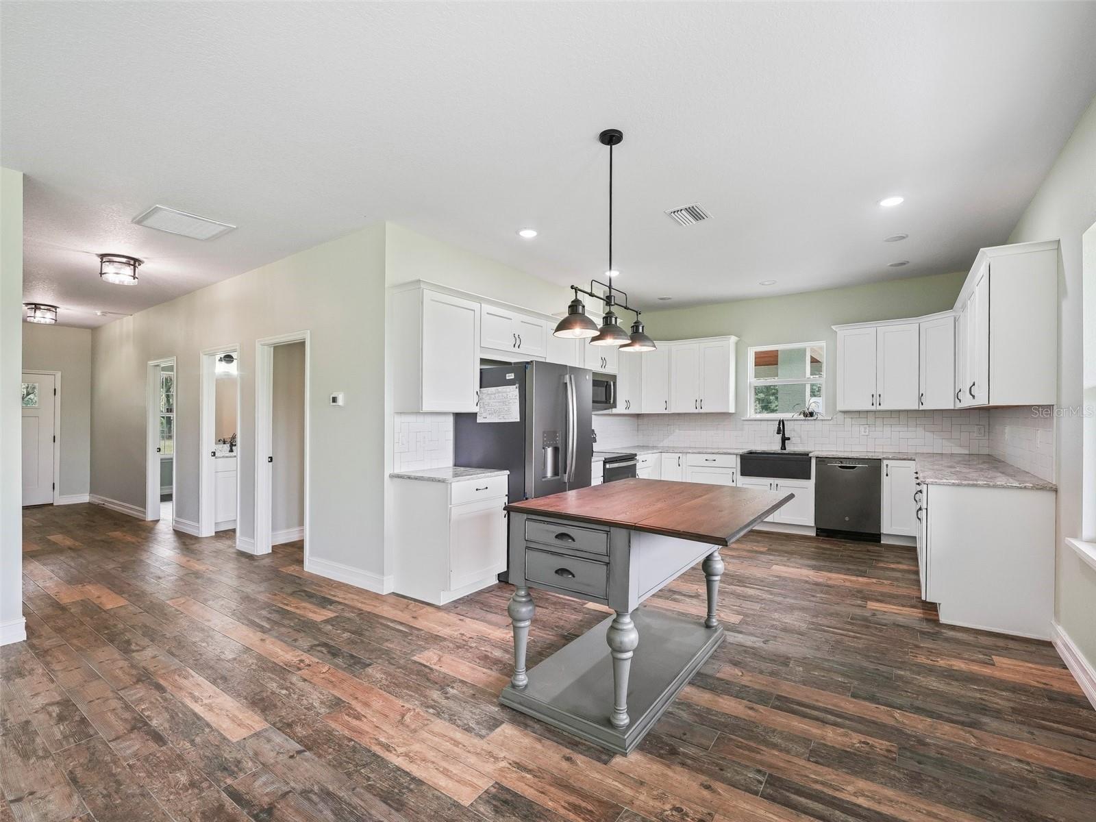 8567 CR 635, BUSHNELL, FL — photo 12