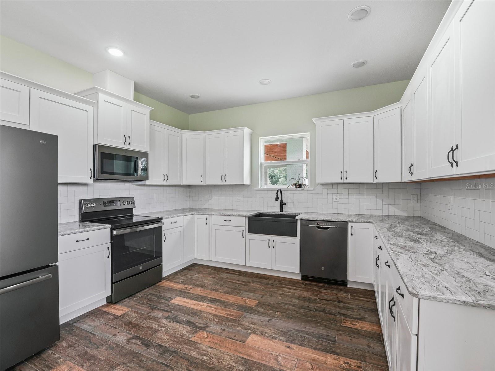 8567 CR 635, BUSHNELL, FL — photo 13