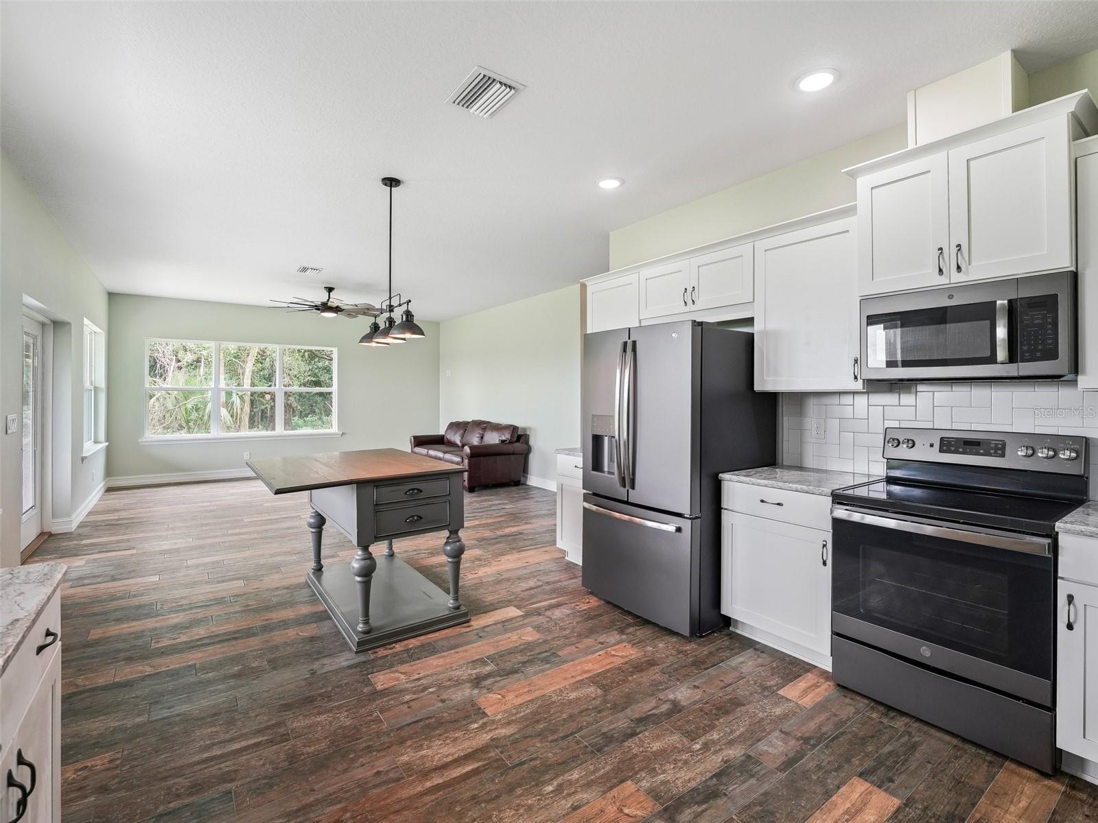 8567 CR 635, BUSHNELL, FL — photo 15
